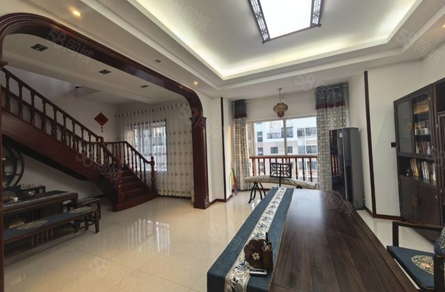 圣景名苑4室2厅193㎡210万二手房图片