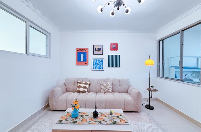 香江北电梯房，精装三室免大税，全名户型