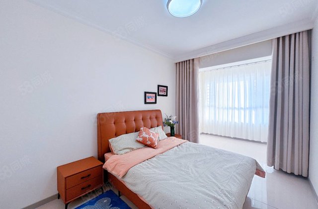 七中，双卫，水晶郦城，商品房，精装3房，云麓九里，免大税送储