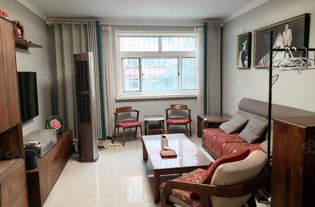 湖边 三室朝阳精装 全明户型带25平车库 免大税