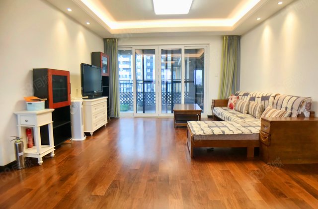 万科五龙山璞院4室2厅139.39㎡143万二手房图片