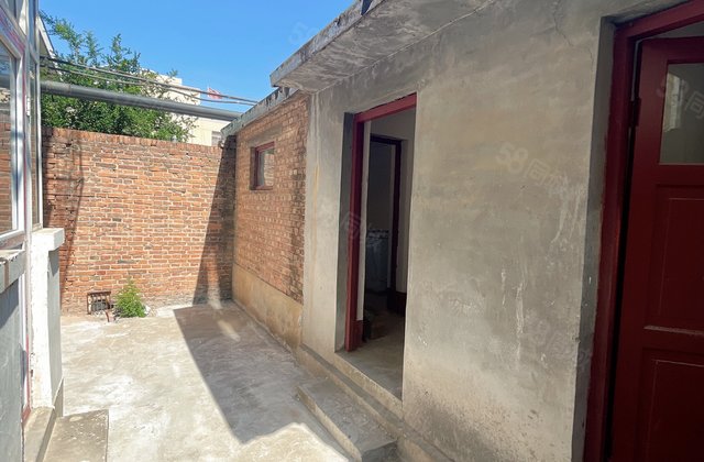 文轩本部！一楼带院外开门！中医院！聊大西校！东关国际！带配房