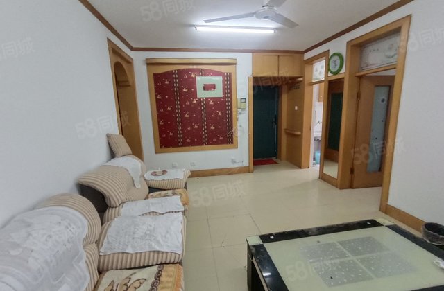 老文轩 龙山花园小区 商业配套成熟 高楼层视野好 小三房