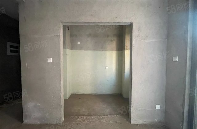 绿欧璟园3室2厅117.28㎡66万二手房图片