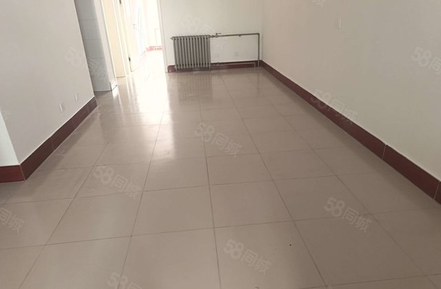 急售东昌中学 北顺   昌华小区 低楼层 三室 小区停车方便