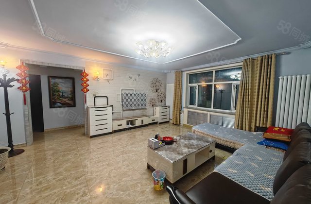 就业局小区3室2厅120.36㎡45万二手房图片