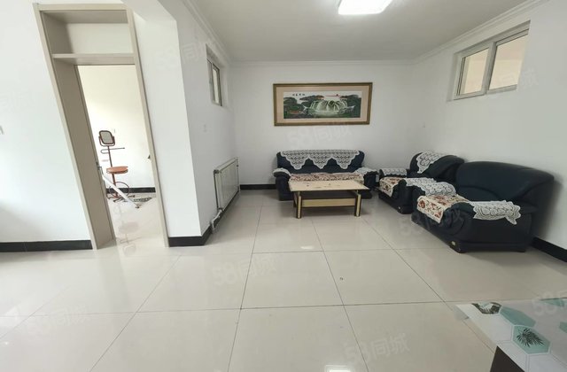 急售 带车库 人民公园 明星小区三室 好楼层 公摊小 采光好