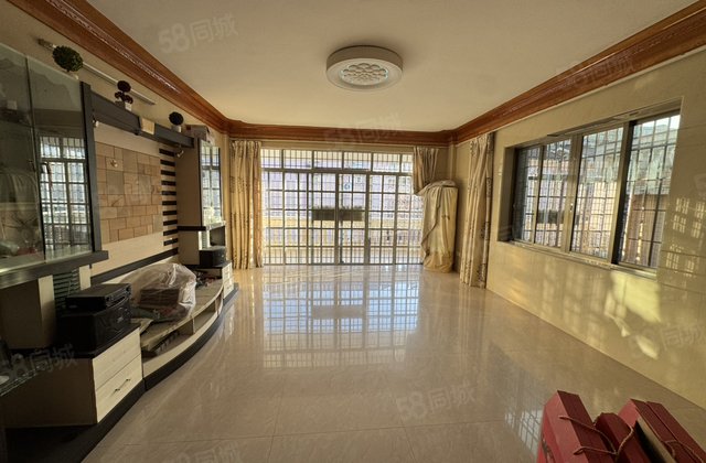 文光一街45号大院8室3厅568㎡428万二手房图片