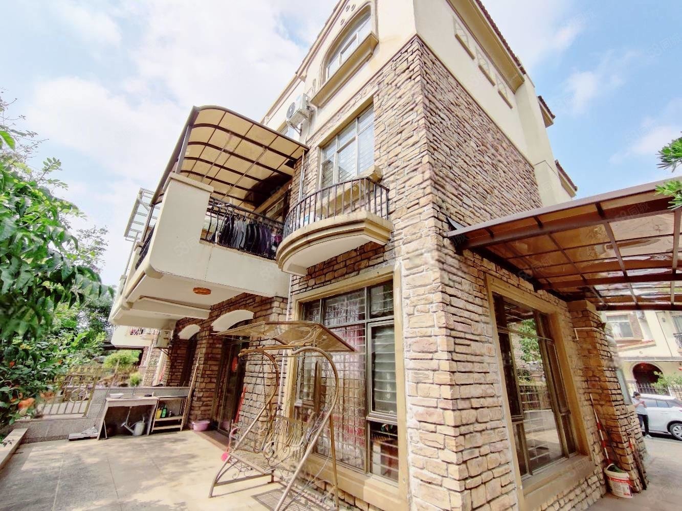 美的西江府(别墅)4室2厅5卫185㎡南北258万