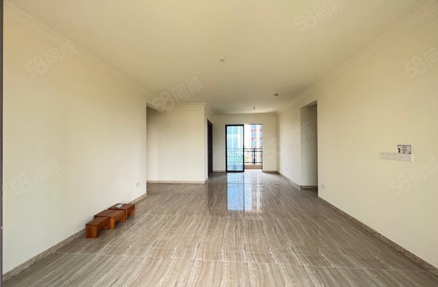 碧桂园5室2厅142㎡58.8万二手房图片