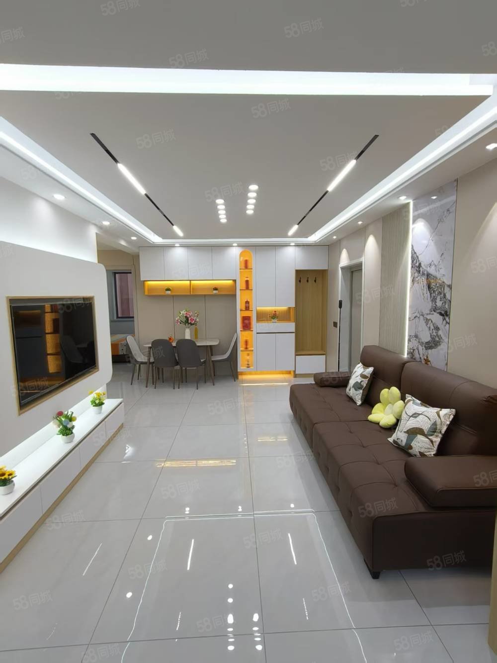 镇东花园2室1厅1卫77㎡南北30.8万