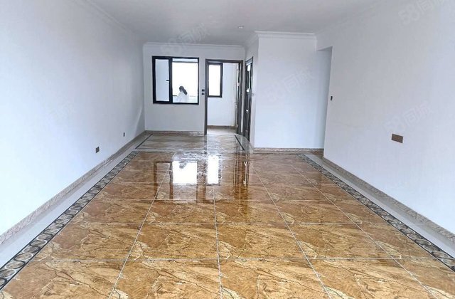 碧桂园国岳府 高楼层视野好 满二   双卫生间 南北通透