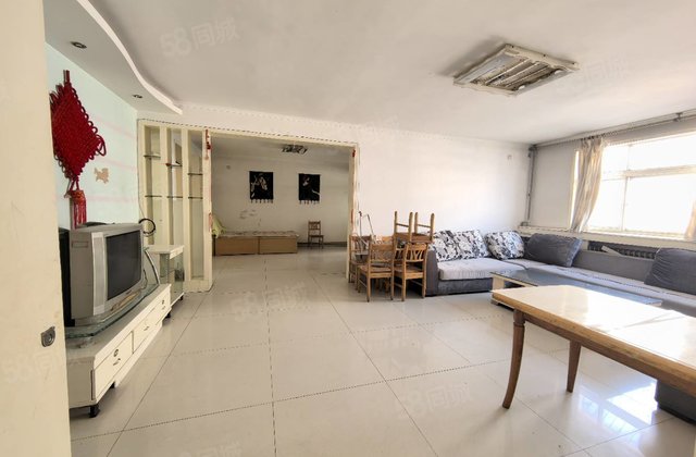 急售市中心 东昌路 六中 新世纪花园 三室朝阳 双阳台 送储