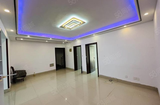 急售 香江对过!育红实验 凤凰湖小区 中间好楼层 单价5开头