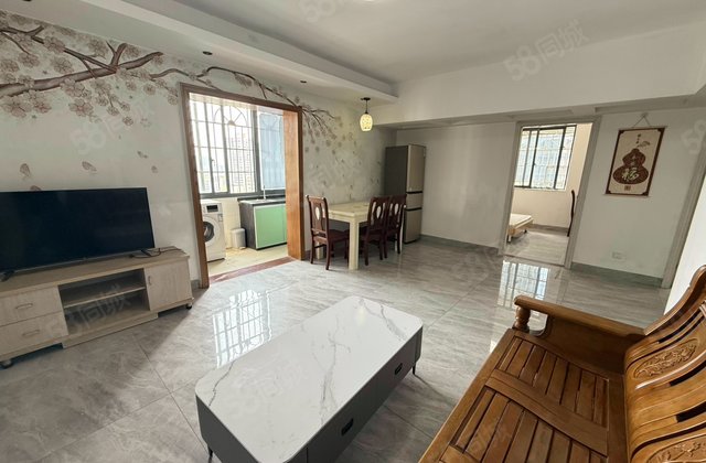 金钟大厦2室2厅67.76㎡75万二手房图片