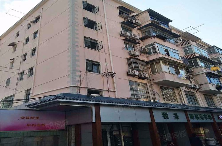 南泉路1317,1319号小区