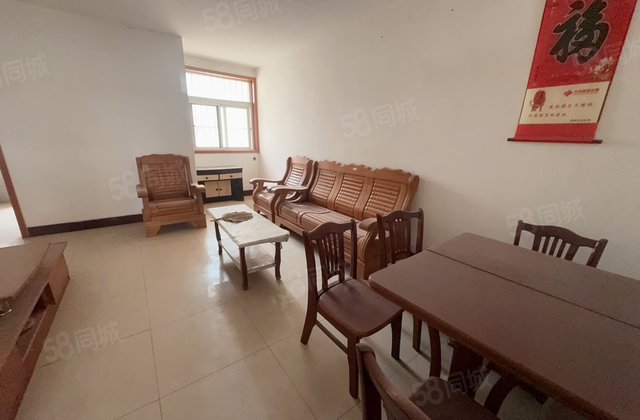 出售中华苑北 多层二楼 正规三室 送储藏室 万达附近 水晶城