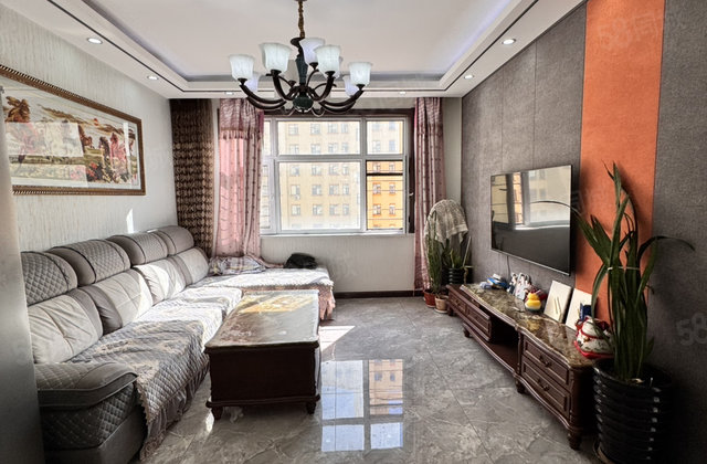 天福城2室2厅95㎡43.8万二手房图片