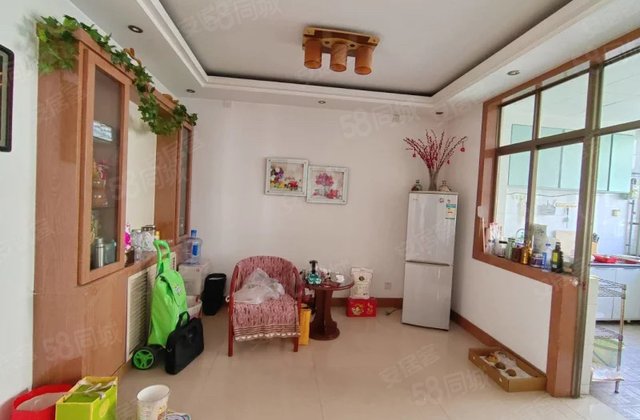 文轩总部 外国语八中对过 小两室   神器 随时看房