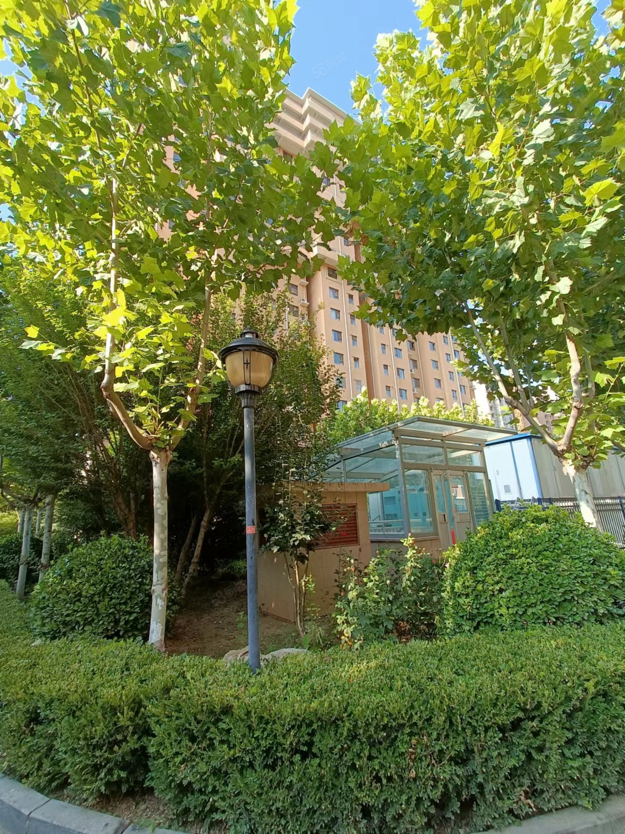 中景华庭b区(公寓住宅)2室2厅1卫101㎡南北75万