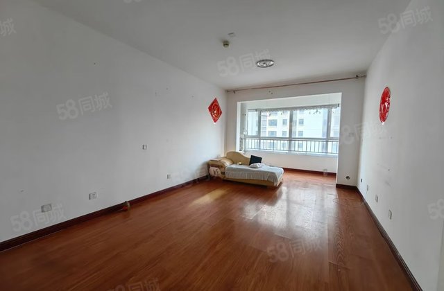 湖边 地暖新房 观澜一品 西关街城市主人 早市附近 昌润路