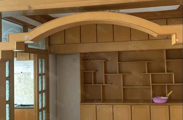 银海公寓3室2厅107㎡43万二手房图片