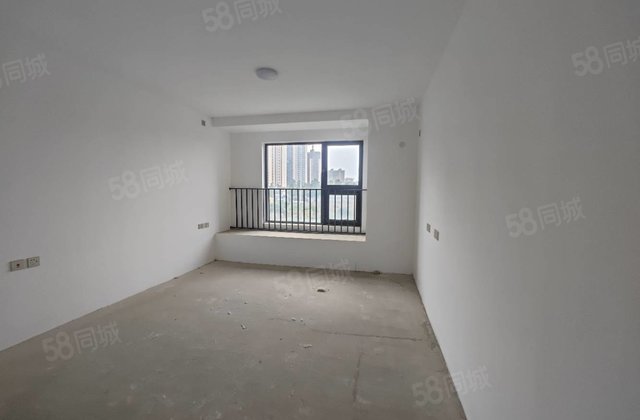 旭辉银盛泰博观锦里4室2厅133㎡118万二手房图片