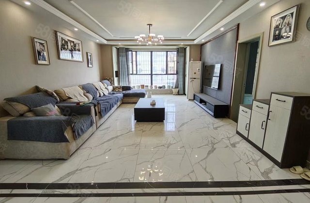 新苑名豪五六区3室2厅145.47㎡77万二手房图片