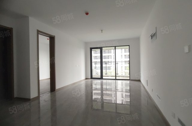 急售 城市芳华澜园 三叶草 带车位和储 可按揭