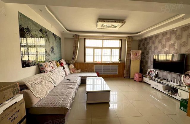 七中 单价5千多 馨苑小区 大三室朝阳 免大税