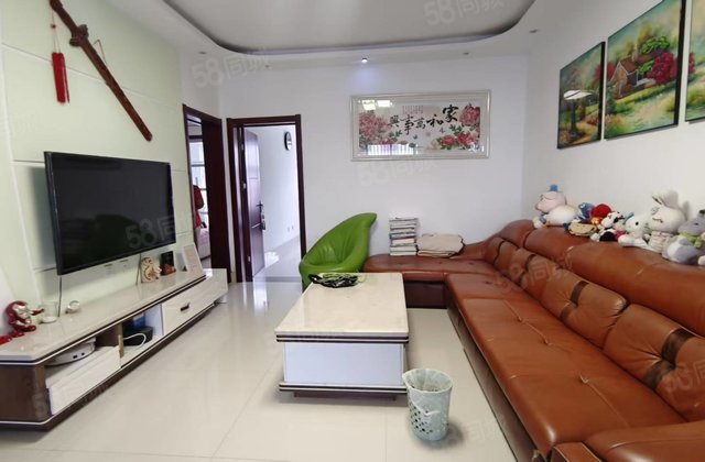 文轩本部精装3室随时看房