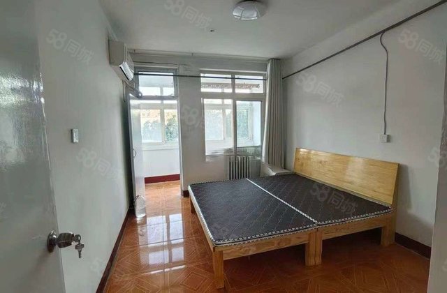 老文轩 建材家属院 多层3楼 3室错向阳 免大税  看房方便