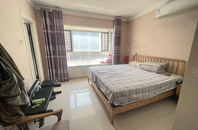 阿尔卡迪亚140平三室两厅两卫价格真低好户型送储价可谈