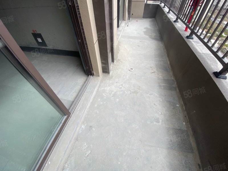 建业新城(郸城)3室2厅2卫122㎡南北67万