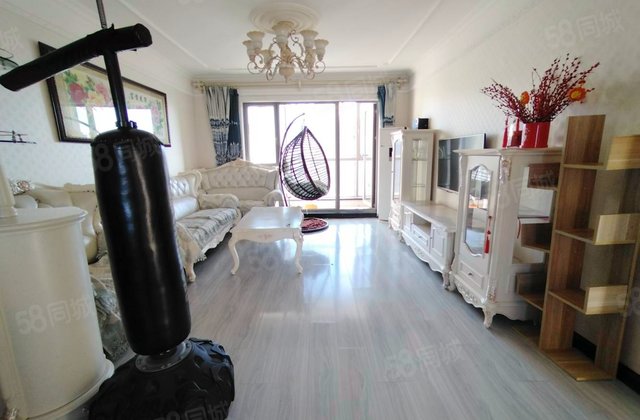 华润海中国听海园3室2厅142.1㎡148万二手房图片