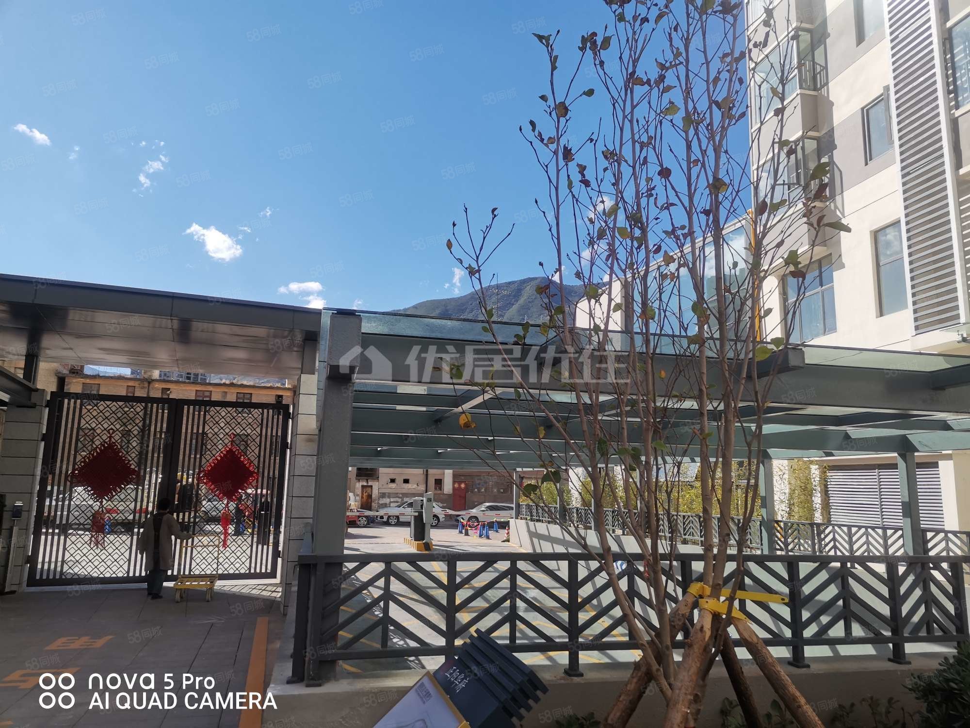 【10图】正阳华府 急售三房 次顶楼 朝东向,建投正阳华府-大理58同城