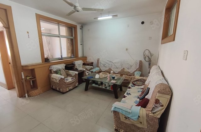 北顺,东昌,面粉厂家属院,步梯三楼,小区停车方便,三中附近