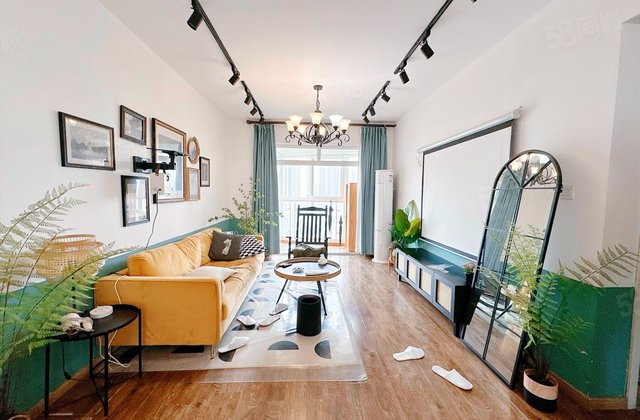 万达锦华城2室2厅84.35㎡135万二手房图片