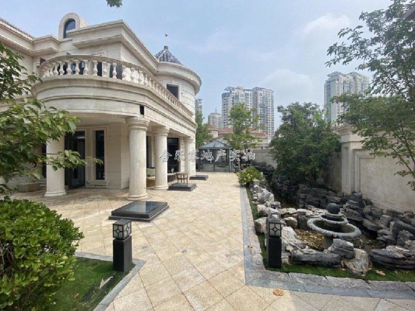 必看好房 海逸王墅独栋别墅500平米私家庭院1600万精装