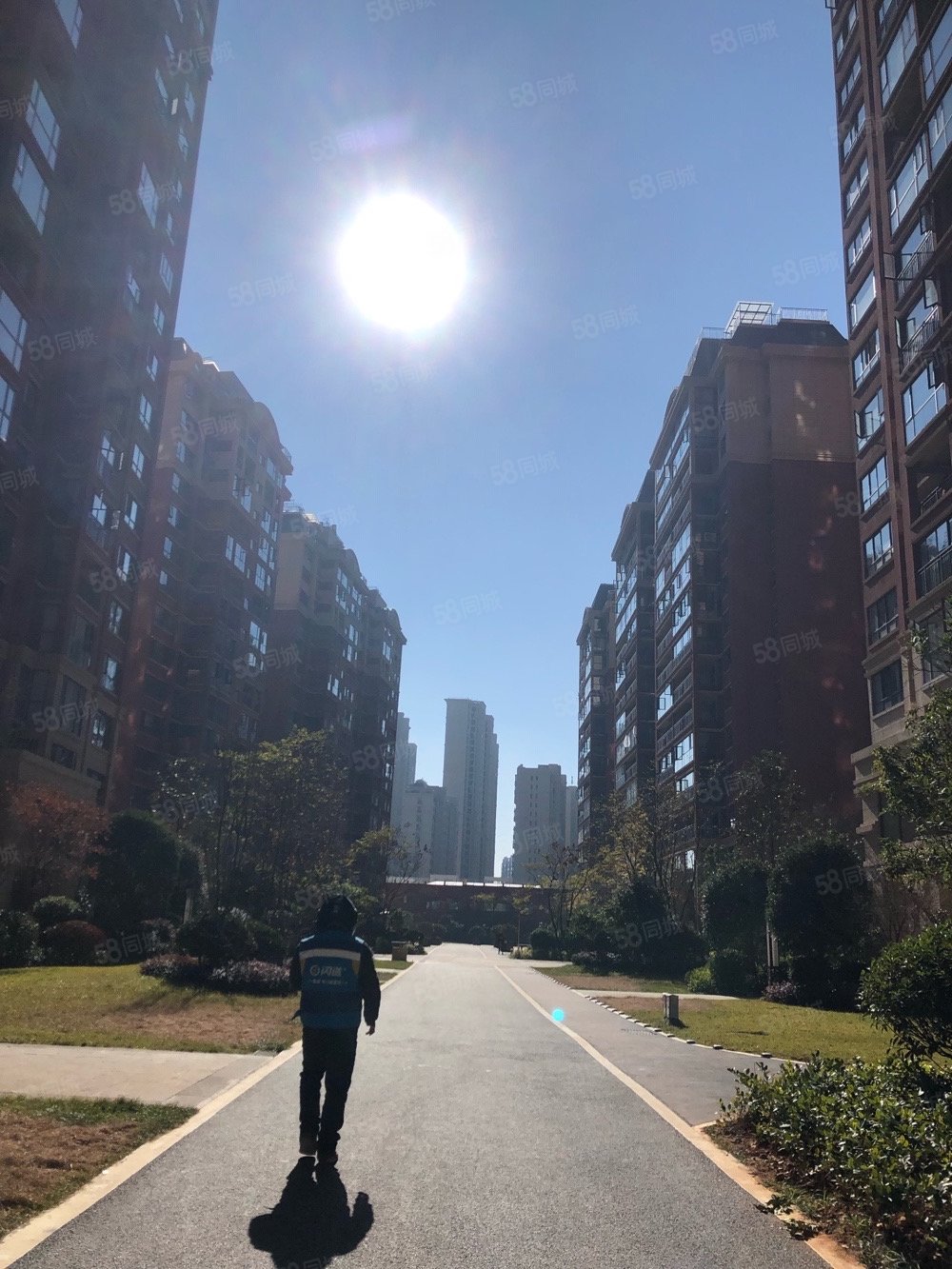 洋房 精装四室 110万 产证在手 急售,合景启城-昭通58同城