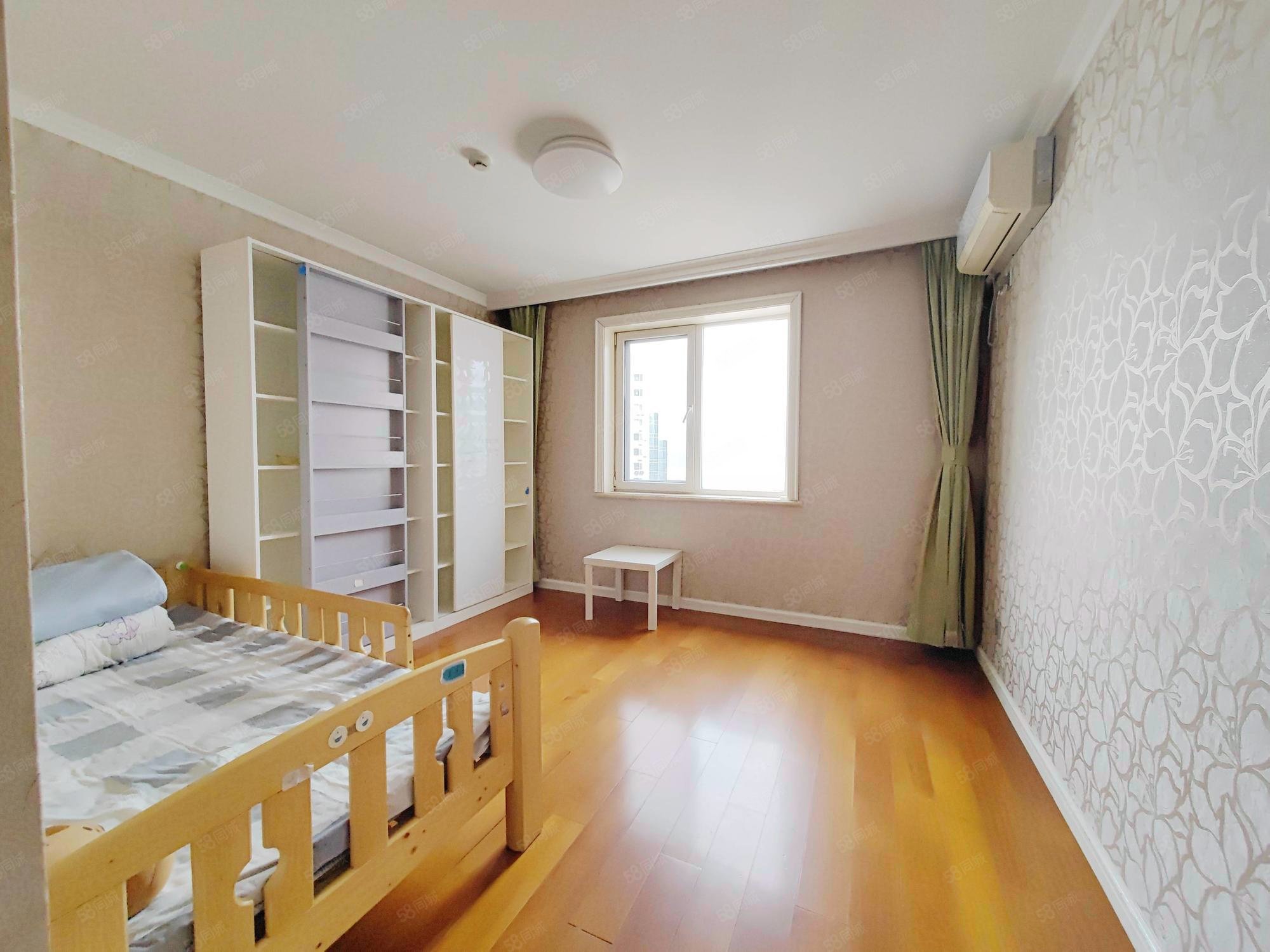 匯欣公寓3室2廳3衛(wèi)220.53㎡南北1299萬