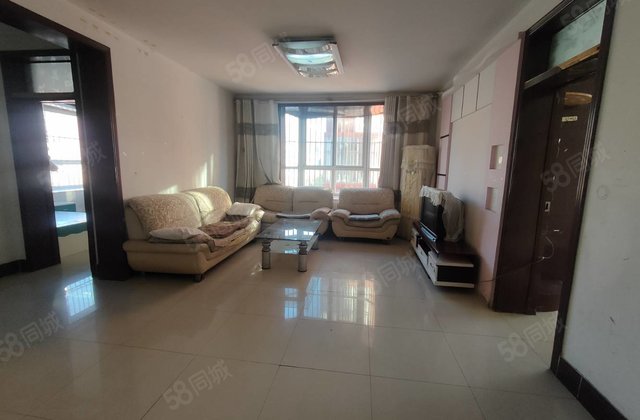 急售！星光水晶城(东区)大三室！带50平大车库储藏室