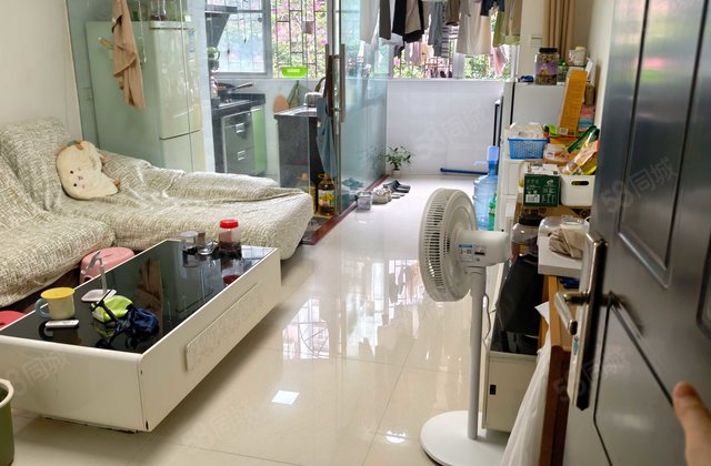 新市白云花园1室1厅57.05㎡128万二手房图片