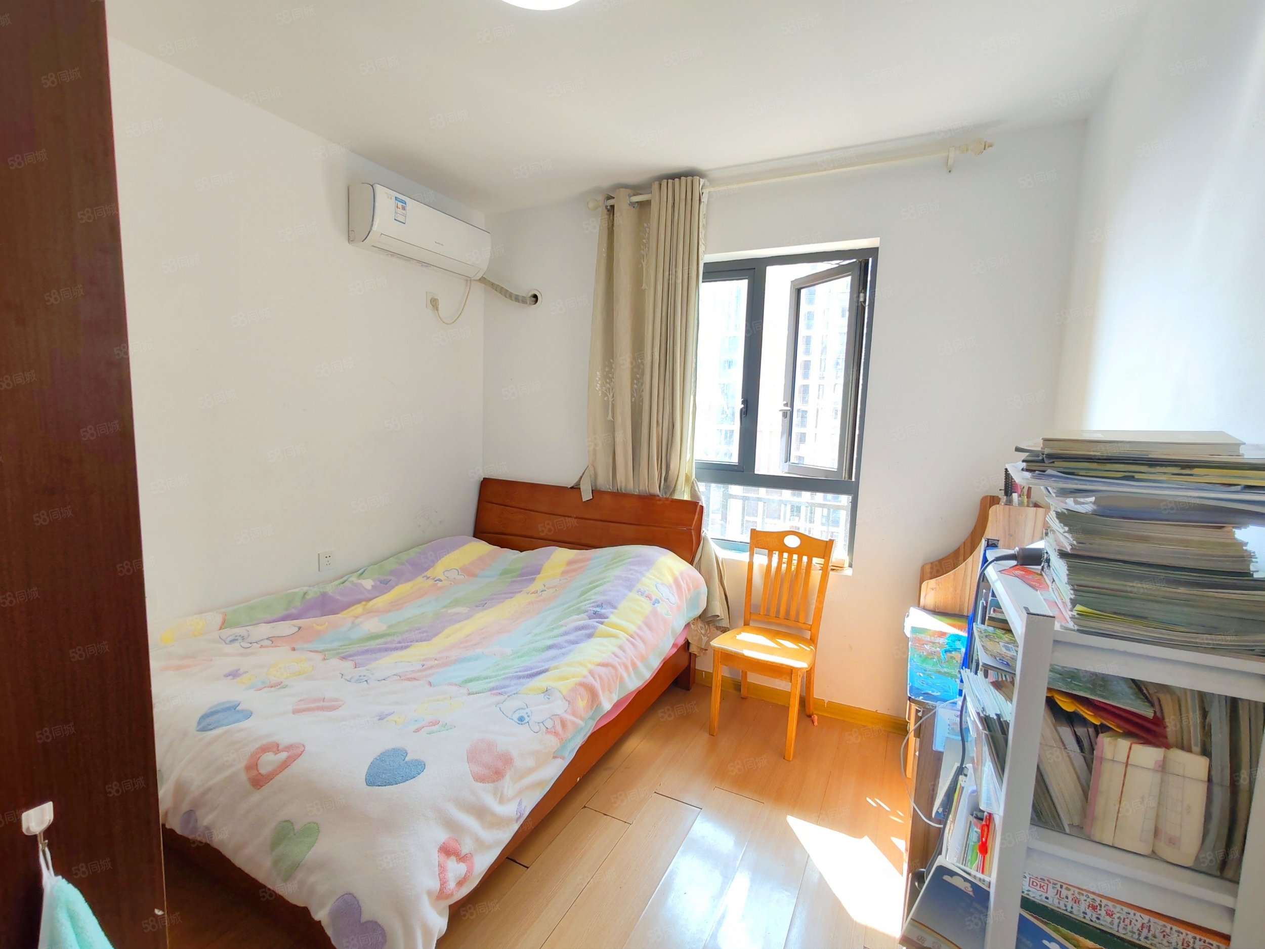 洋唐居住区保障性安居房A092室2厅1卫68.23㎡北142万