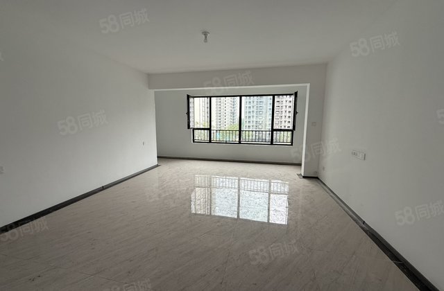 现房星汇 单价6000多电梯洋房 四室 走一手  随时看