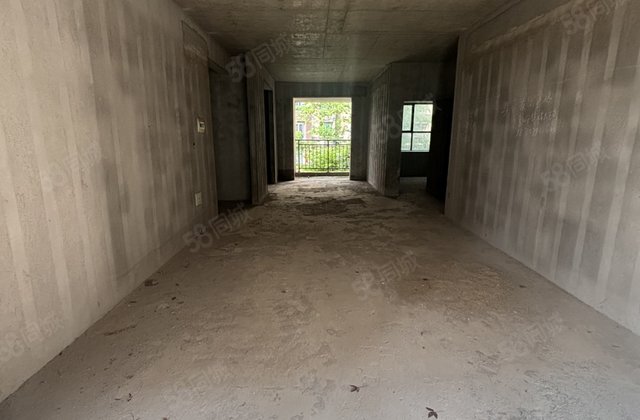 吉宝江东府3室2厅118㎡78万二手房图片