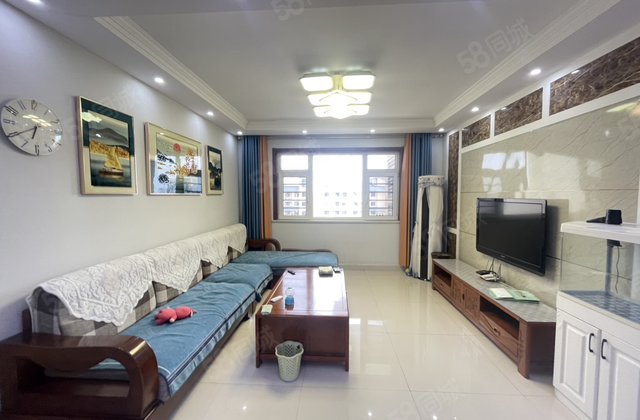 南北通透 小三居 楼龄新 满二   高楼层采光充足 装修好