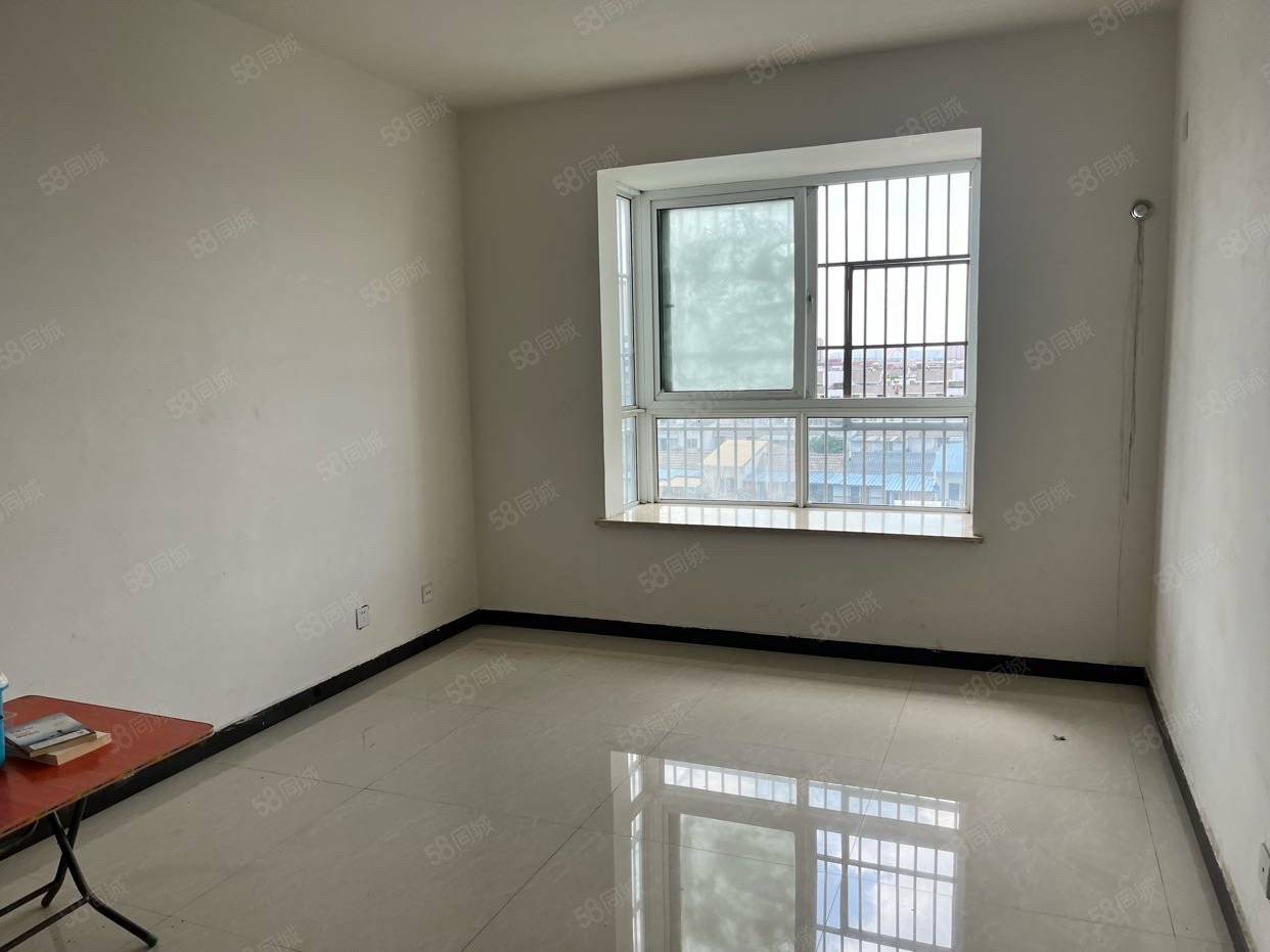 河北华日幸福里小区3室2厅1卫110㎡南41万