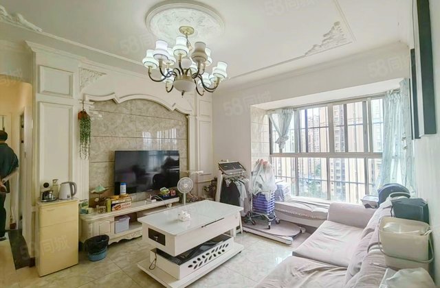 香居山水3室2厅64.84㎡39.8万二手房图片