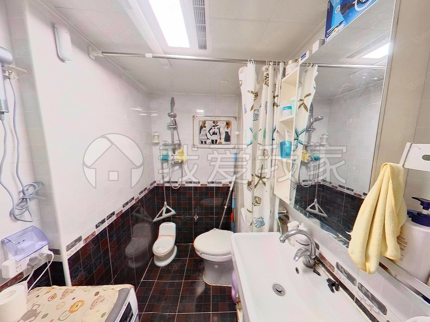 玉橋東路38號(hào)院3室1廳1衛(wèi)81.51㎡南北215萬